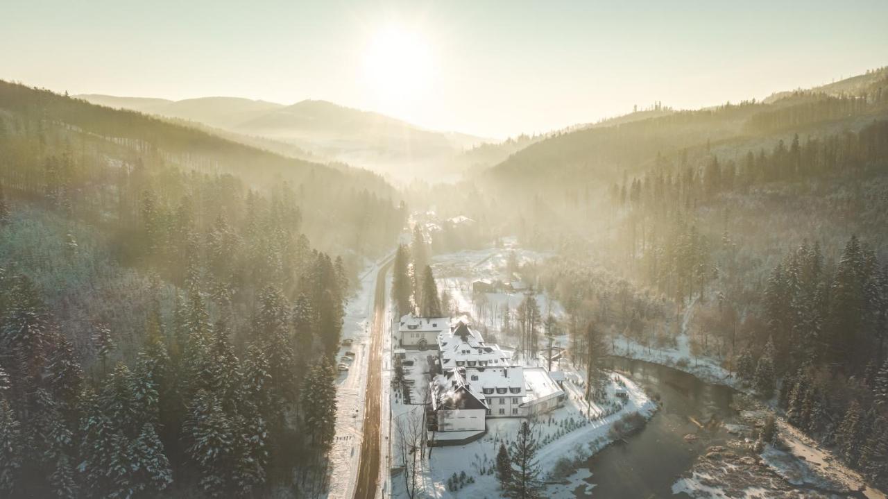 Aries Hotel & Spa Висла Экстерьер фото